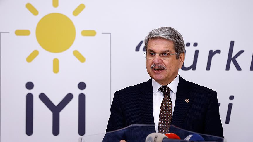IYI-Partili-Aytun-Ciraydan-Fransa-Cumhurbaskani-Macrona-tepki