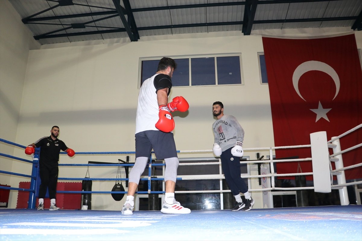 Milli-boksorun-hedefi-olimpiyatlardan-madalya-ile-donmek