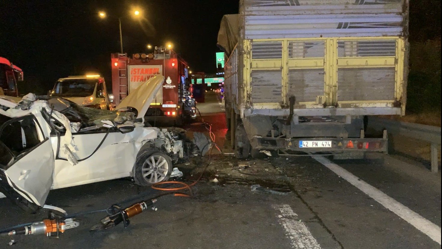 TEM OTOYOLU'NDA FECİ KAZA:1 ÖLÜ, 1 YARALI