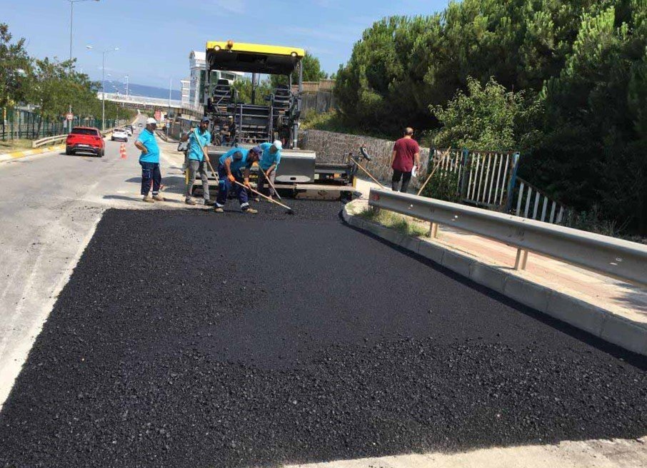 UMUTTEPE YOLUNDAKİ BOZULMAYA HIZLI MÜDAHALE