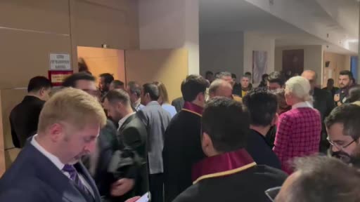 İmamoğlu hakkında 2 yıl 7 ay 15 gün hapis cezası