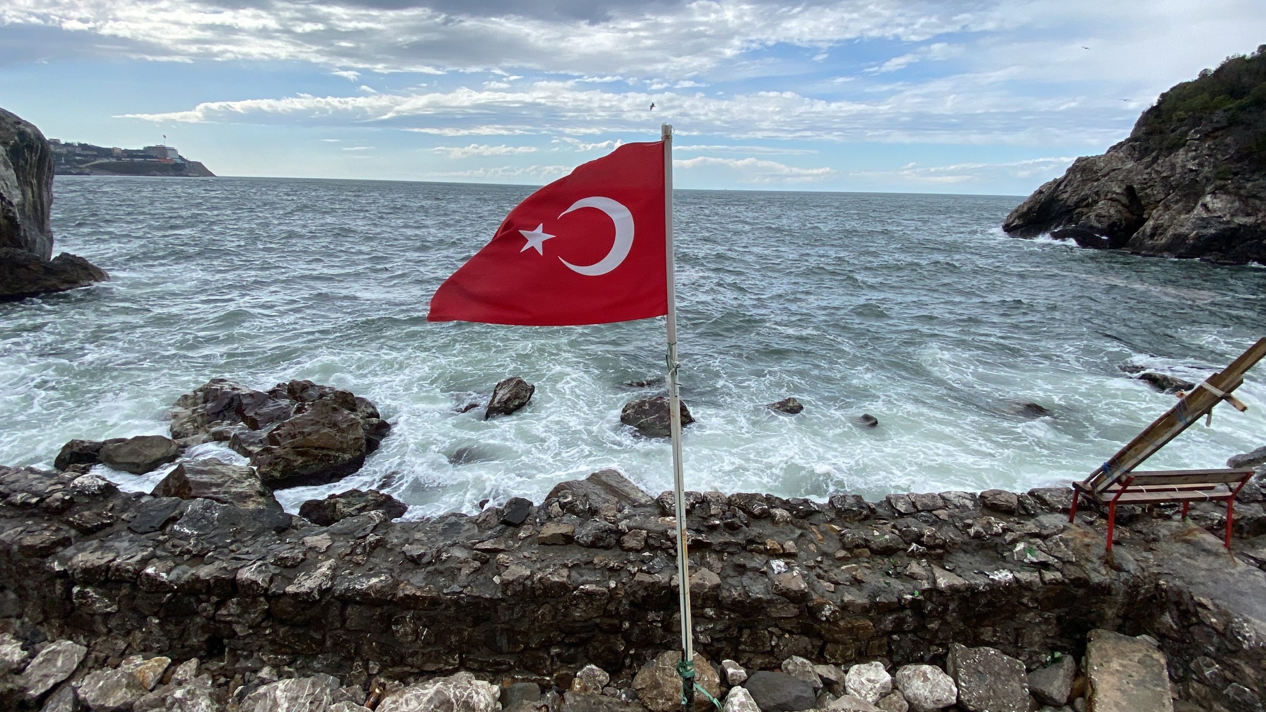BATI KARADENİZ'DE FIRTINA UYARISI