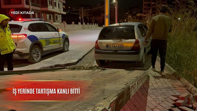 Lacivert Turkuaz Beyaz Modern Özel Okul Kolej Tanıtımı Müşteri Sunum