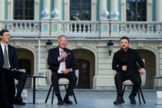 ZELENSKİY, ABD'Lİ TEMSİLCİLER WİTKOFF VE KUSHNER İLE KİEV'DE BİR ARAYA GELDİ WİTKOFF: "MOSKOVA'DA BÜYÜK İLERLEME KAYDETTİĞİMİZİ DÜŞÜNÜYORUM" ZELENSKİY: "ÜÇLÜ TOPLANTILARIN GERÇEKLEŞTİRİLMESİ İÇİN HER ŞEY YAPILMALI"